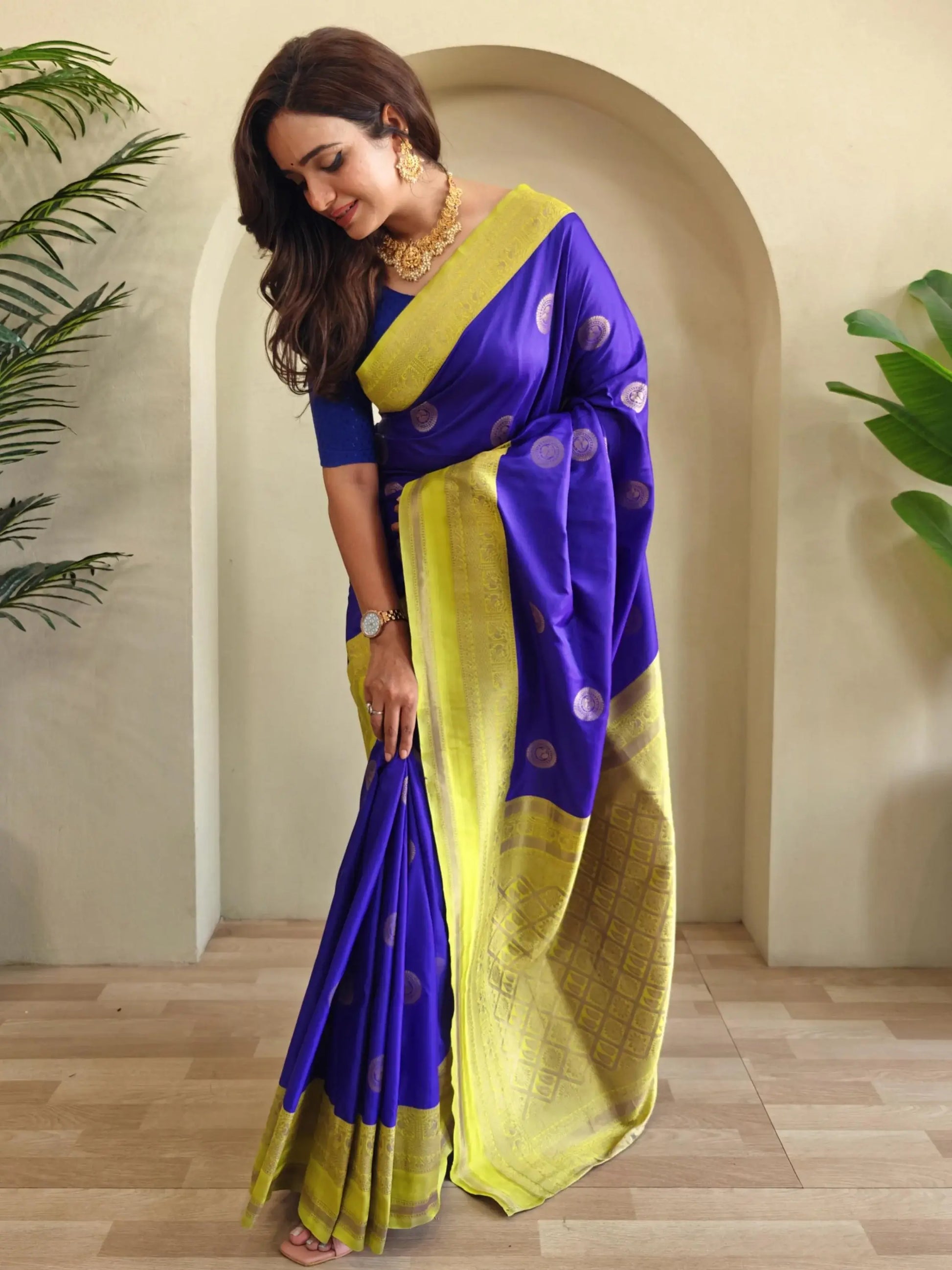 Endearing Royal Blue Zari Weaving Silk Designer Saree With Blouse - Zeel Clothing
