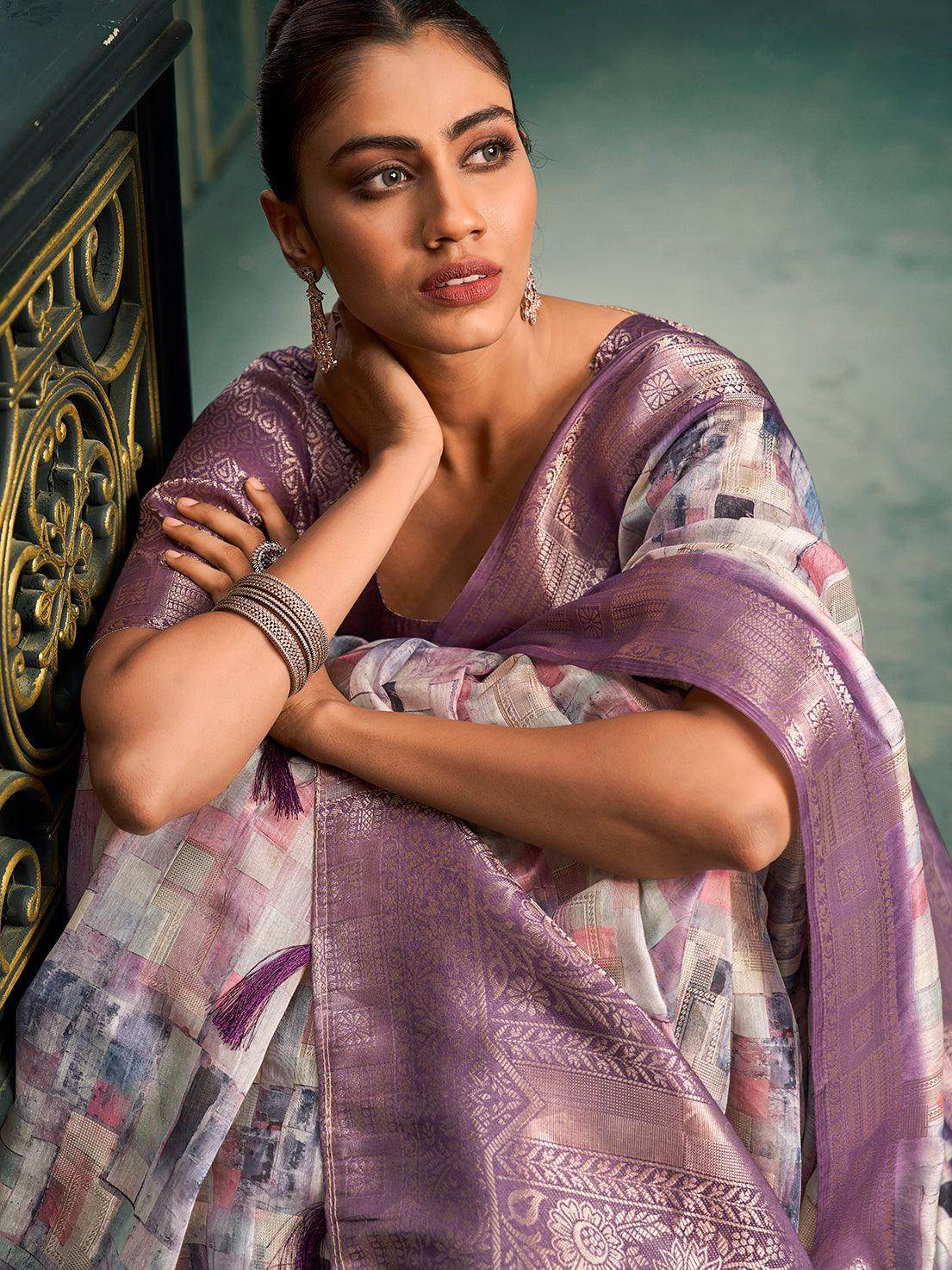Excellent Off-White & Mauve Digital Printed Cotton Saree With blouse - Zeel Clothing