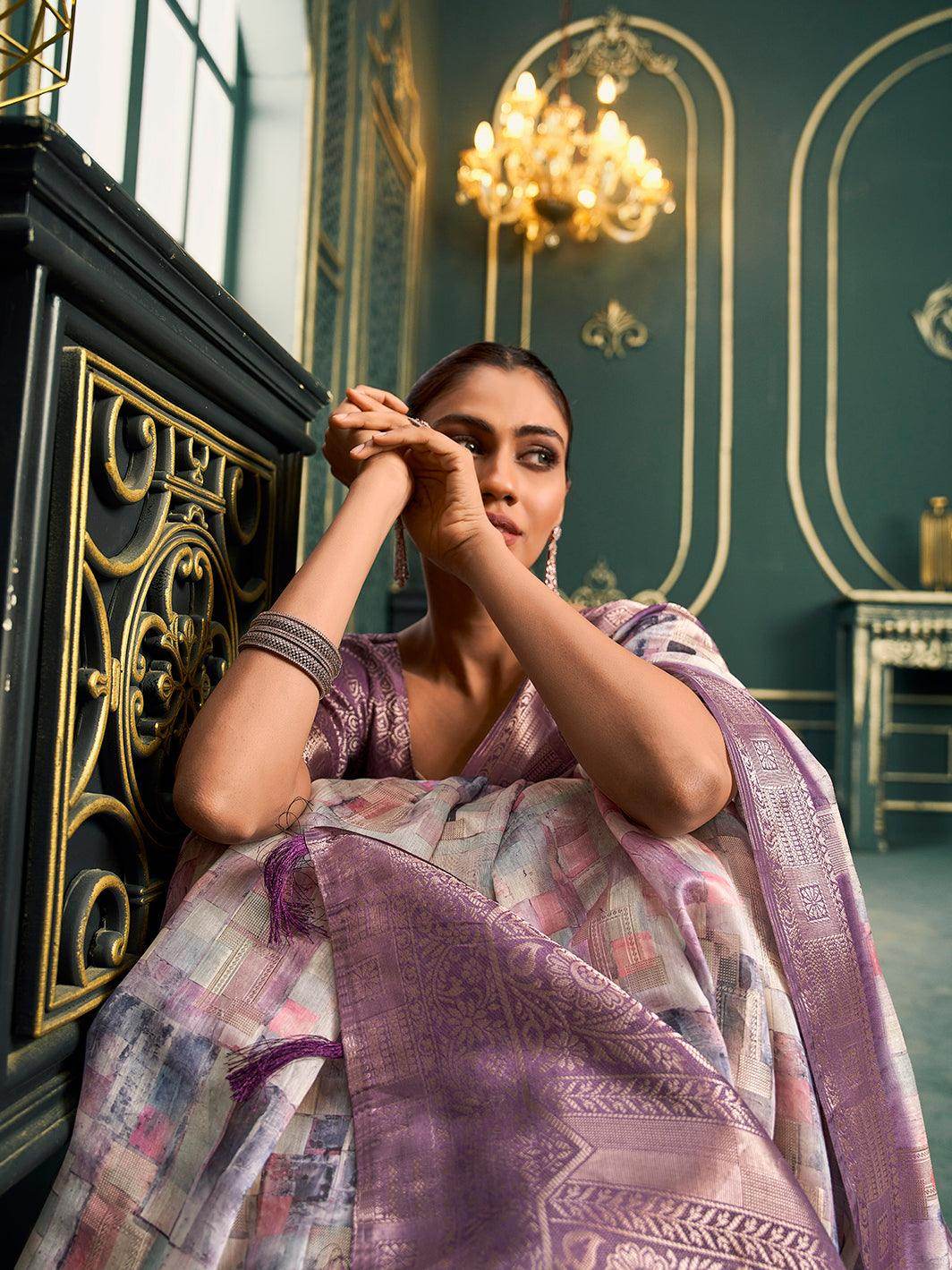 Excellent Off-White & Mauve Digital Printed Cotton Saree With blouse - Zeel Clothing