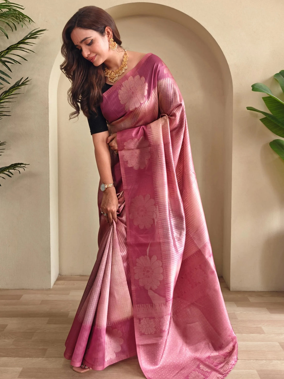 Fantastic Pink Zari Weaving Silk Traditional Saree With Blouse - Zeel Clothing