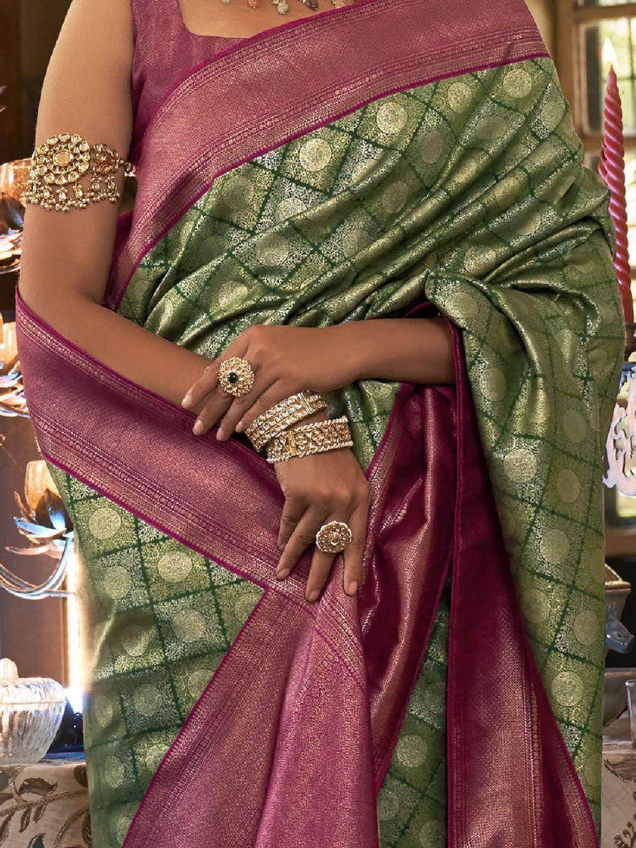 Fascinating Light Green Zari Woven Kanjivaram Silk Traditional Saree - Zeel Clothing