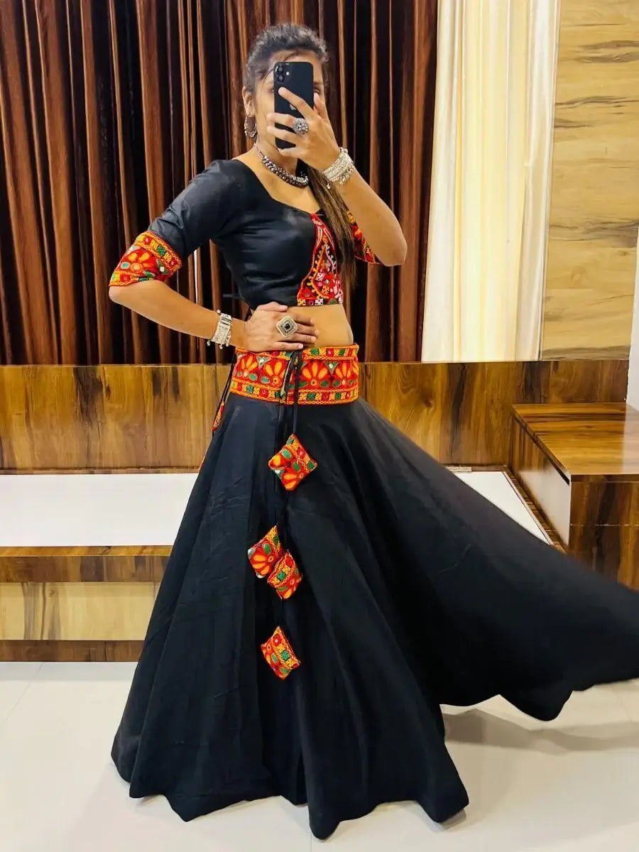 Glamorous Black Gamthi Work Cotton Navratri Lehenga Choli With Dupatta - Zeel Clothing
