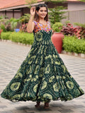 Glamorous Green Gamthi Work Georgette Navratri Special Gown - Zeel Clothing