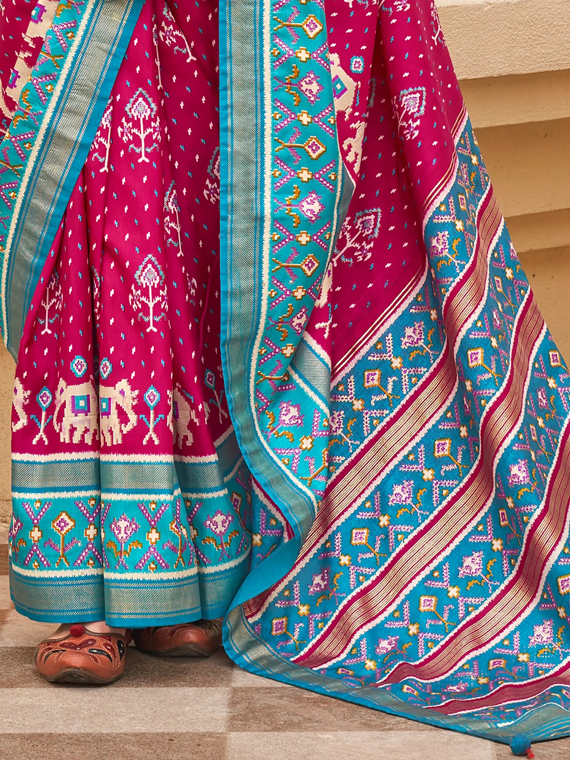 Glorious Pink Patola Print Silk Reception Wear Saree With Blouse - Zeel Clothing