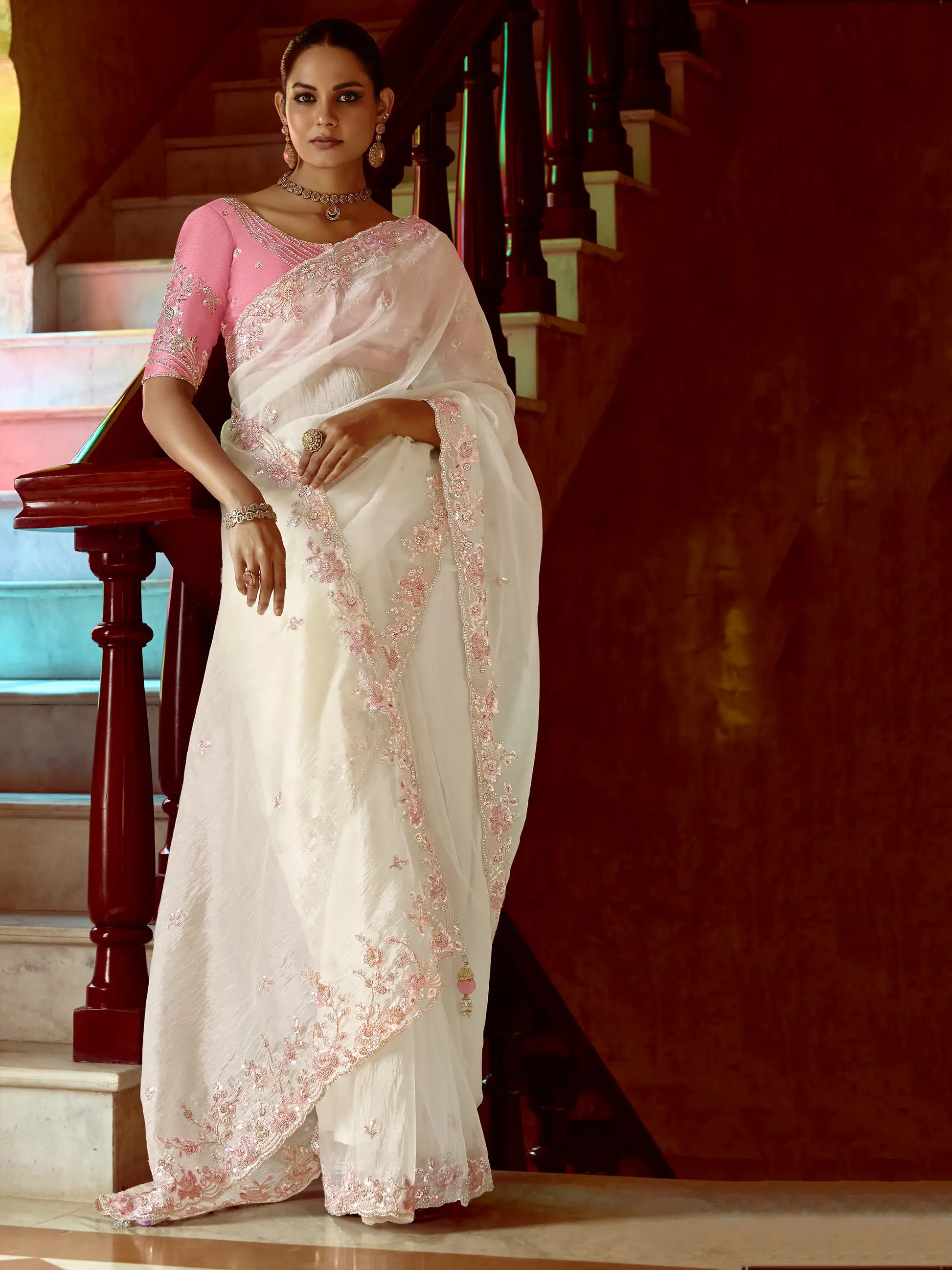 Gorgeous White Heavy Bordered Organza Silk Saree With Blouse - Zeel Clothing
