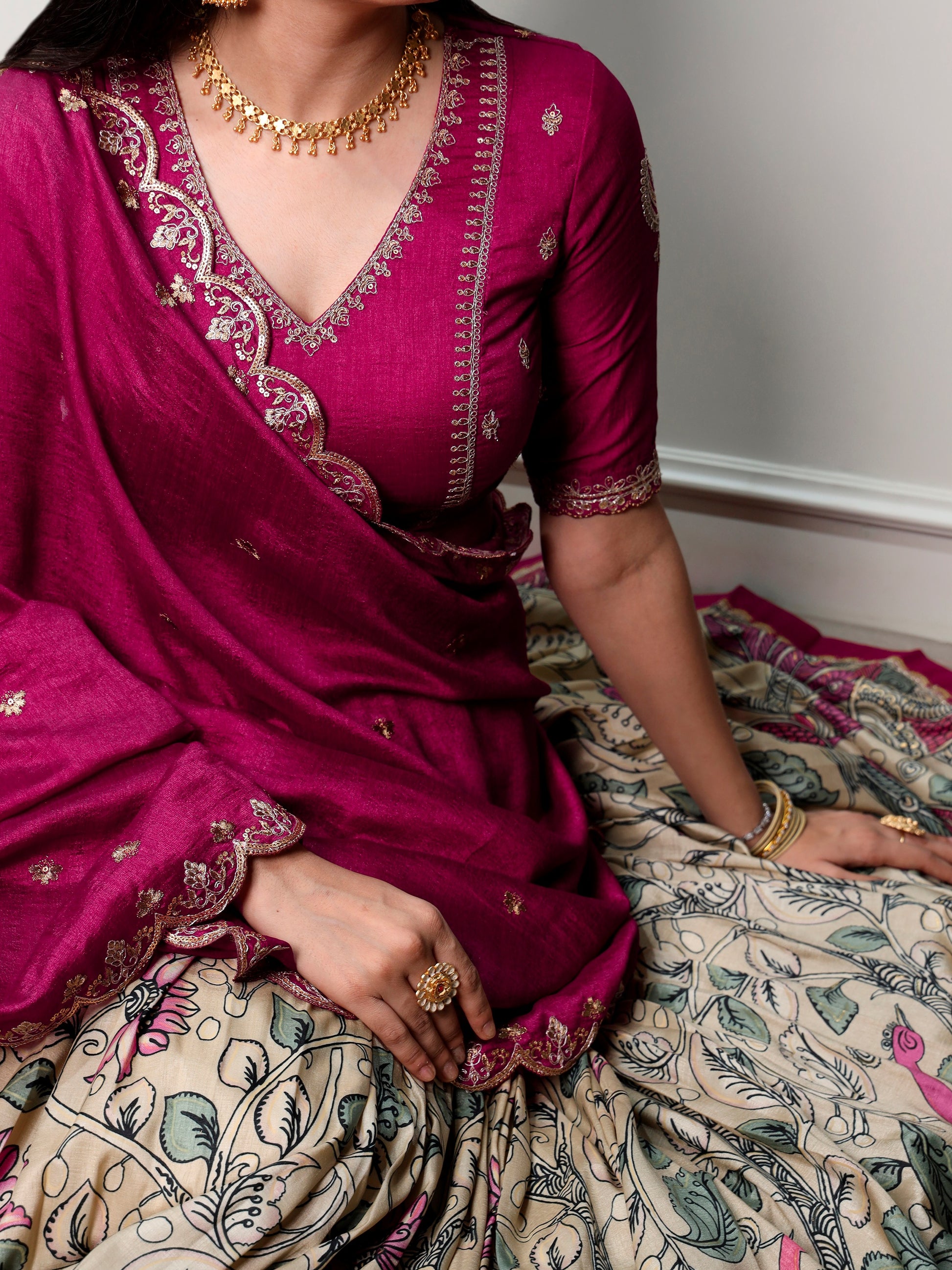 Fashionable Cream Kalamkari Silk Traditional Wear Lehenga Choli