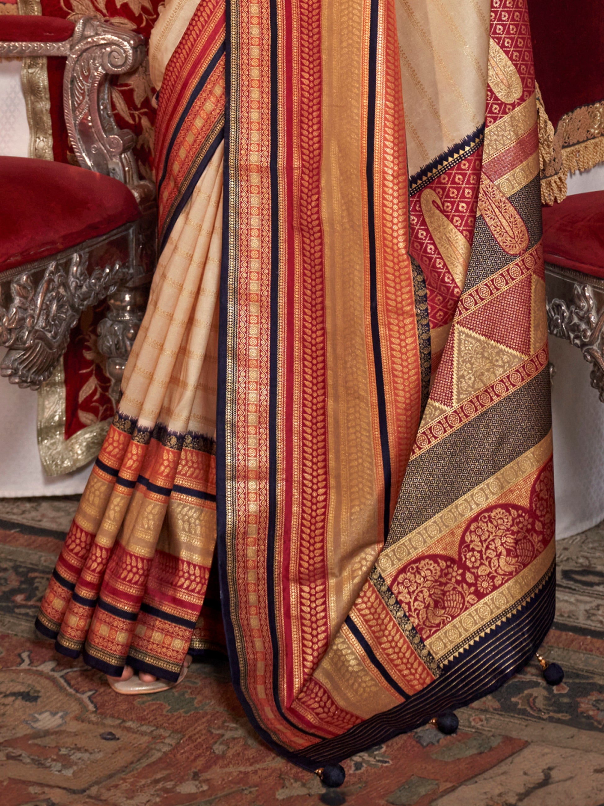 Glamorous Cream Zari Weaving Silk Traditional Saree With Blouse