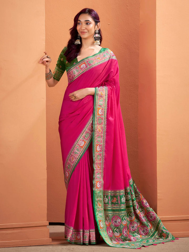Mesmerizing Hot Pink Patola Weaving Silk Traditional Saree With Blouse - Zeel Clothing