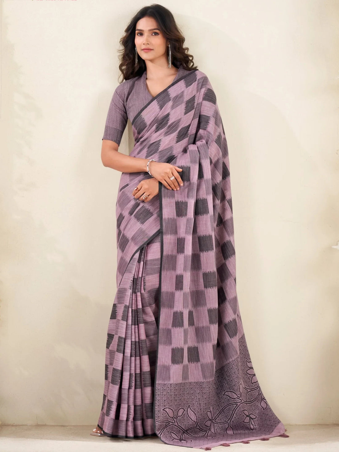 Mesmerizing Mauve Digital Printed Linen Traditional Saree With Blouse