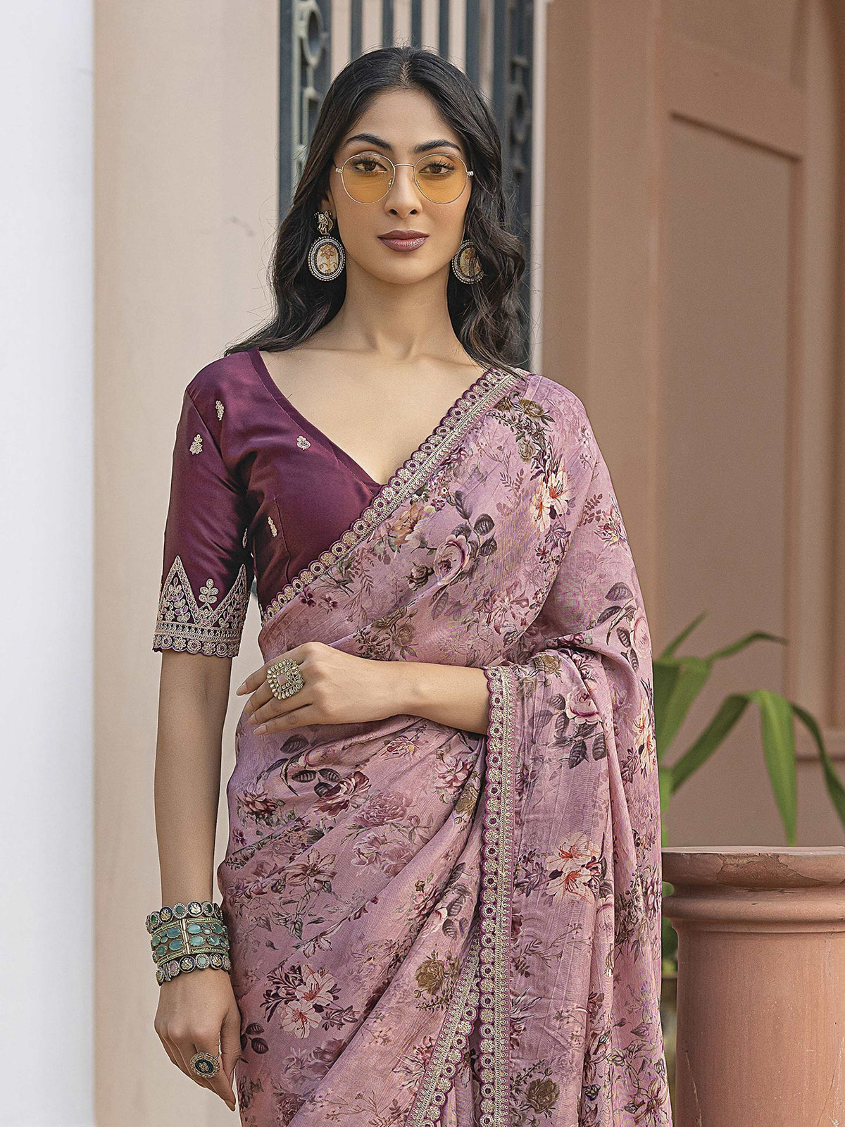 Mesmerizing Pink Floral Printed Silk Festive Wear Saree With Blouse - Zeel Clothing