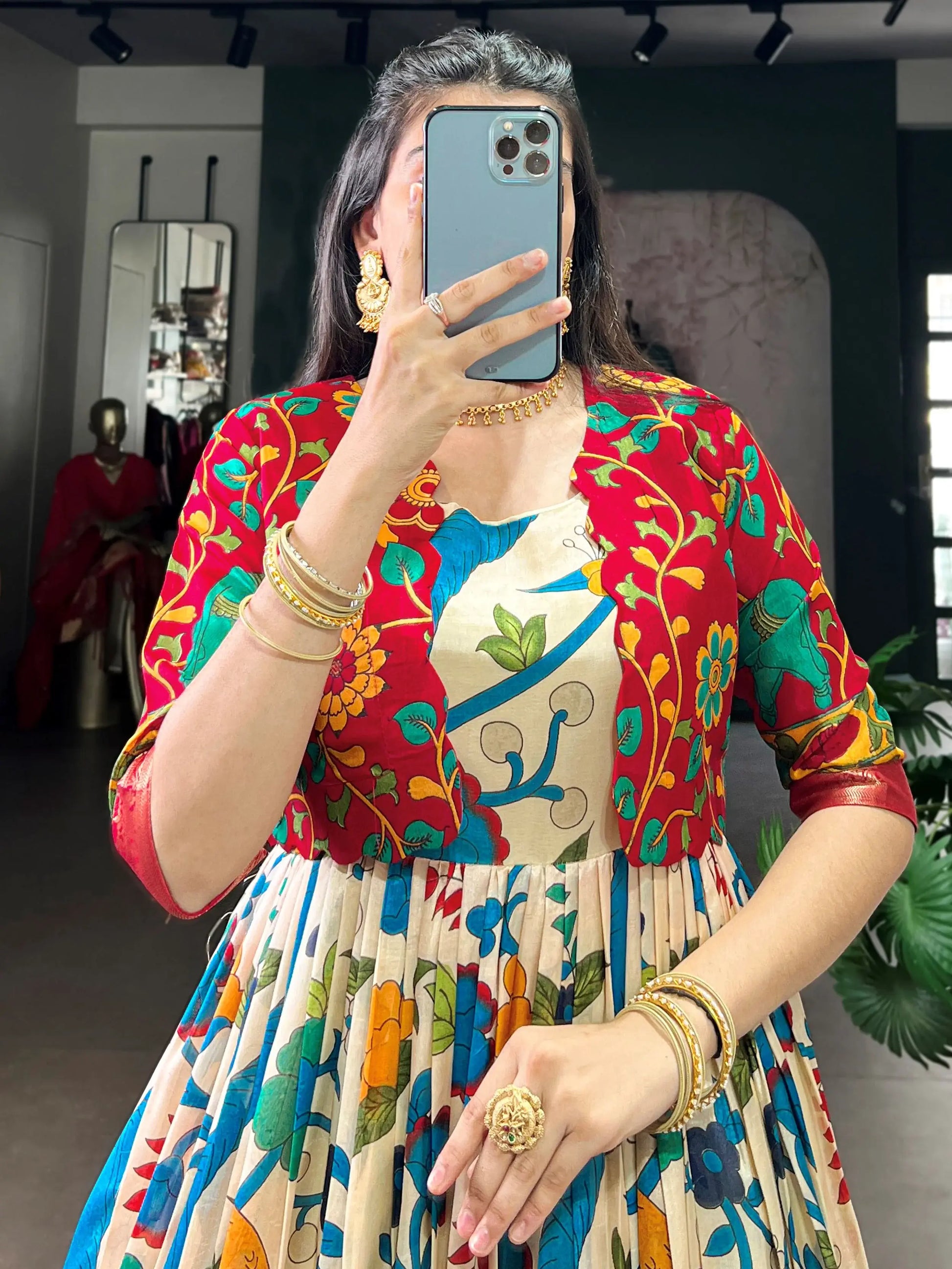 Wonderful Off-White Kalamkari Print Tussar Silk Designer Gown With Jacket