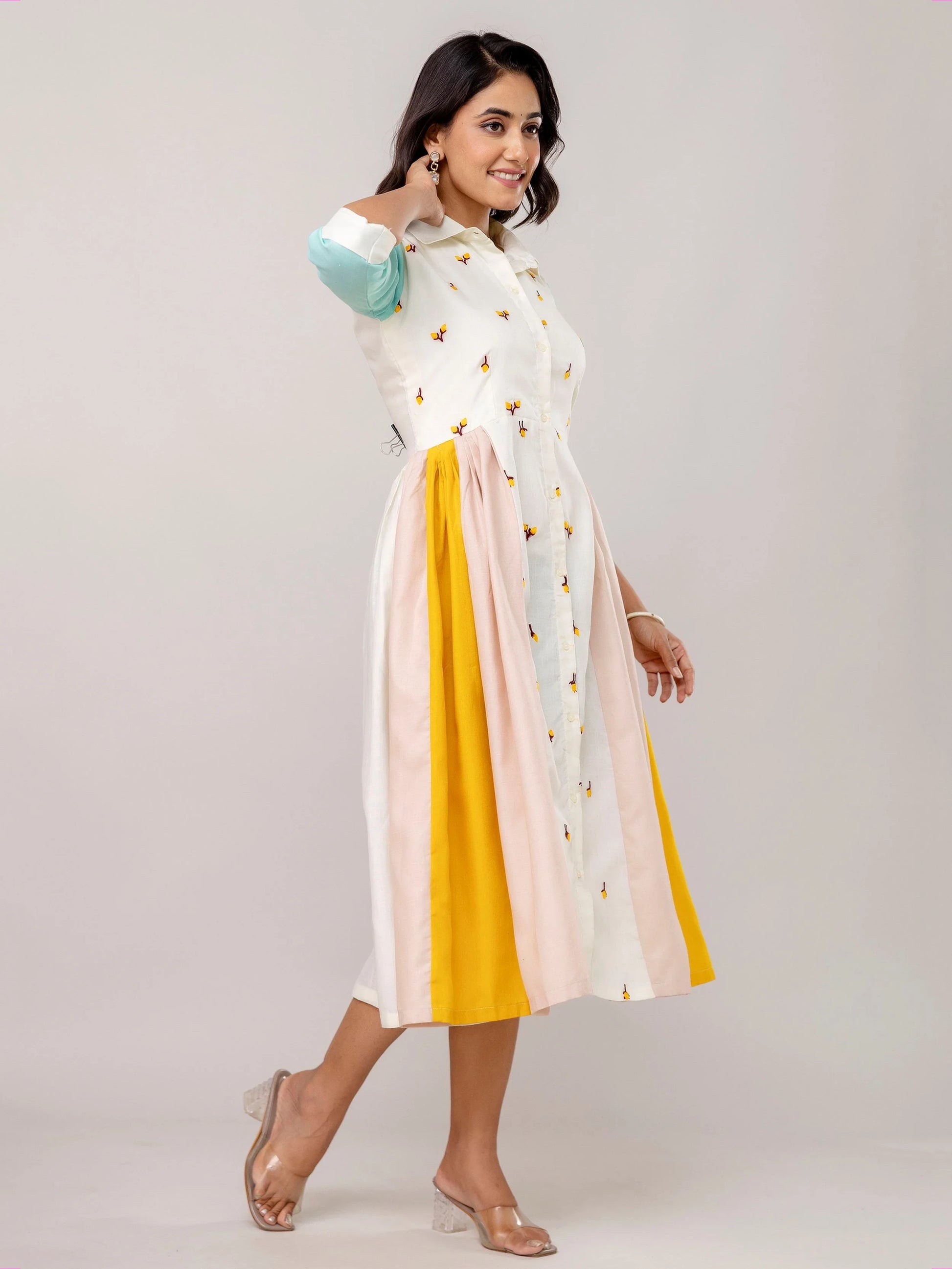 Phenomenal White Embroidered Cotton Festive Wear Kurti - Zeel Clothing