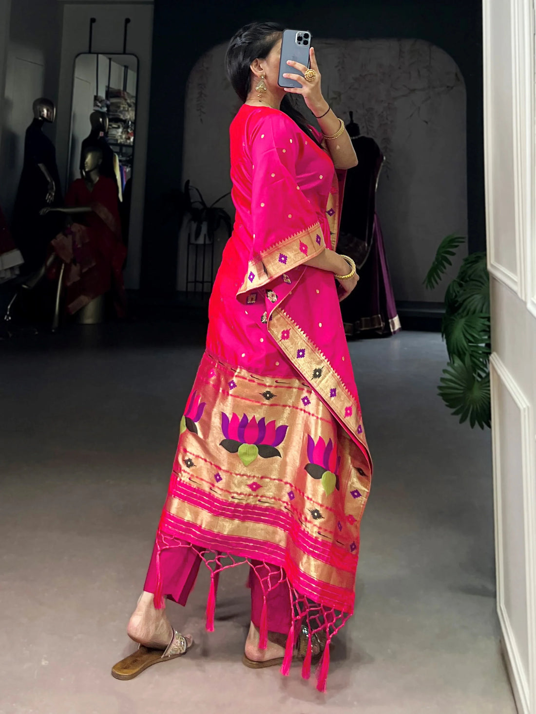 Pretty Rani Pink Zari Weaving Jacquard Wedding Wear Kaftan