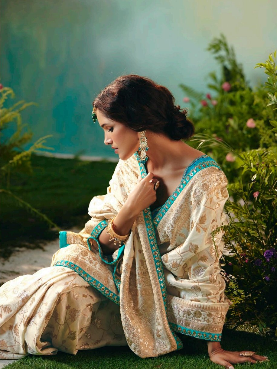 Elegant Off-White Zari Weaving Tissue Evening Wear Saree With Blouse