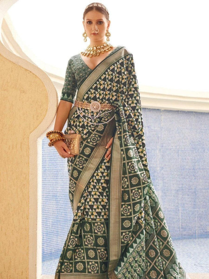 Splendid Green Digital Printed Silk Traditional Saree With Blouse