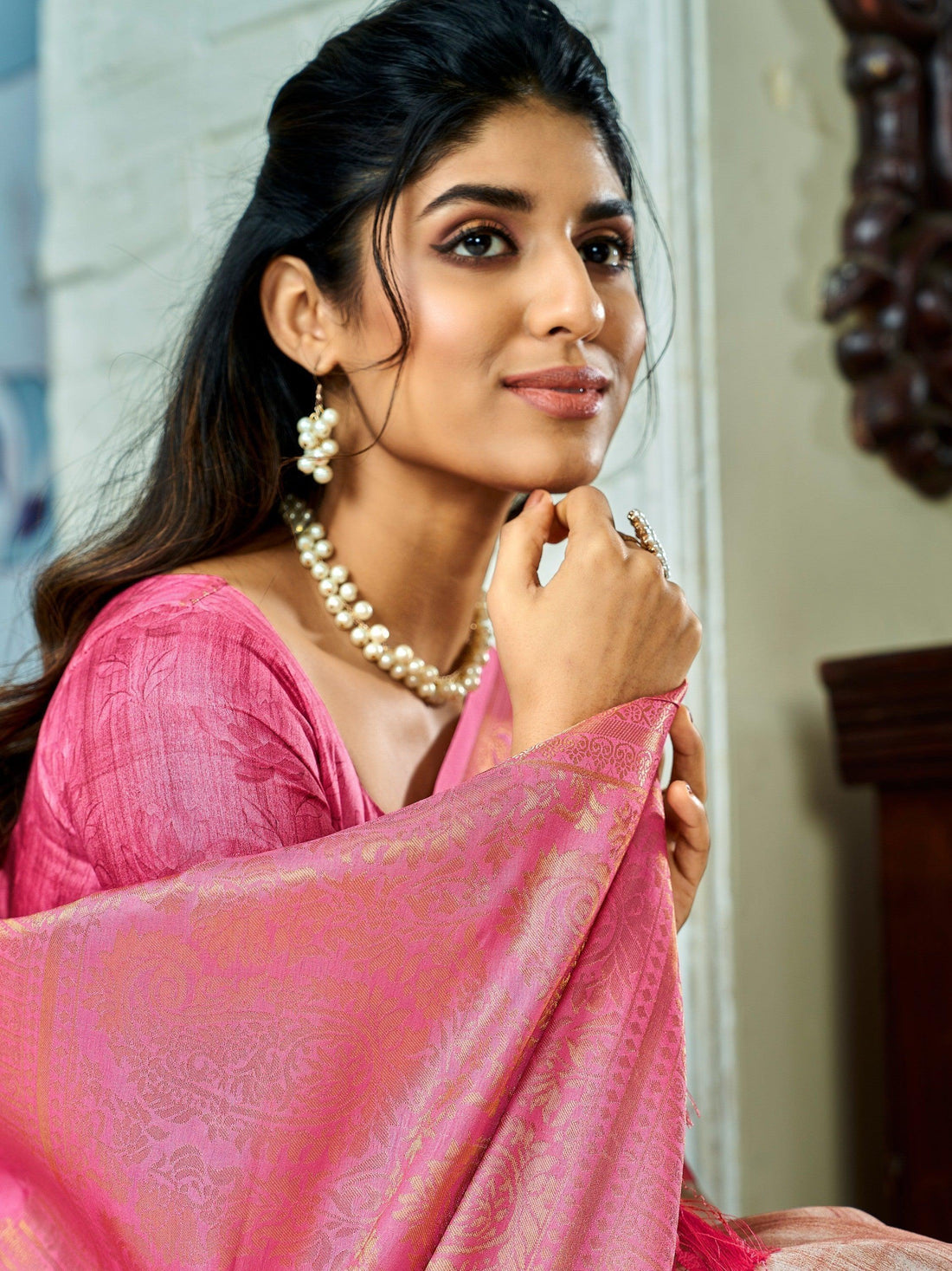Fabulous Cream Floral Printed Silk Festive Wear Saree With Blouse