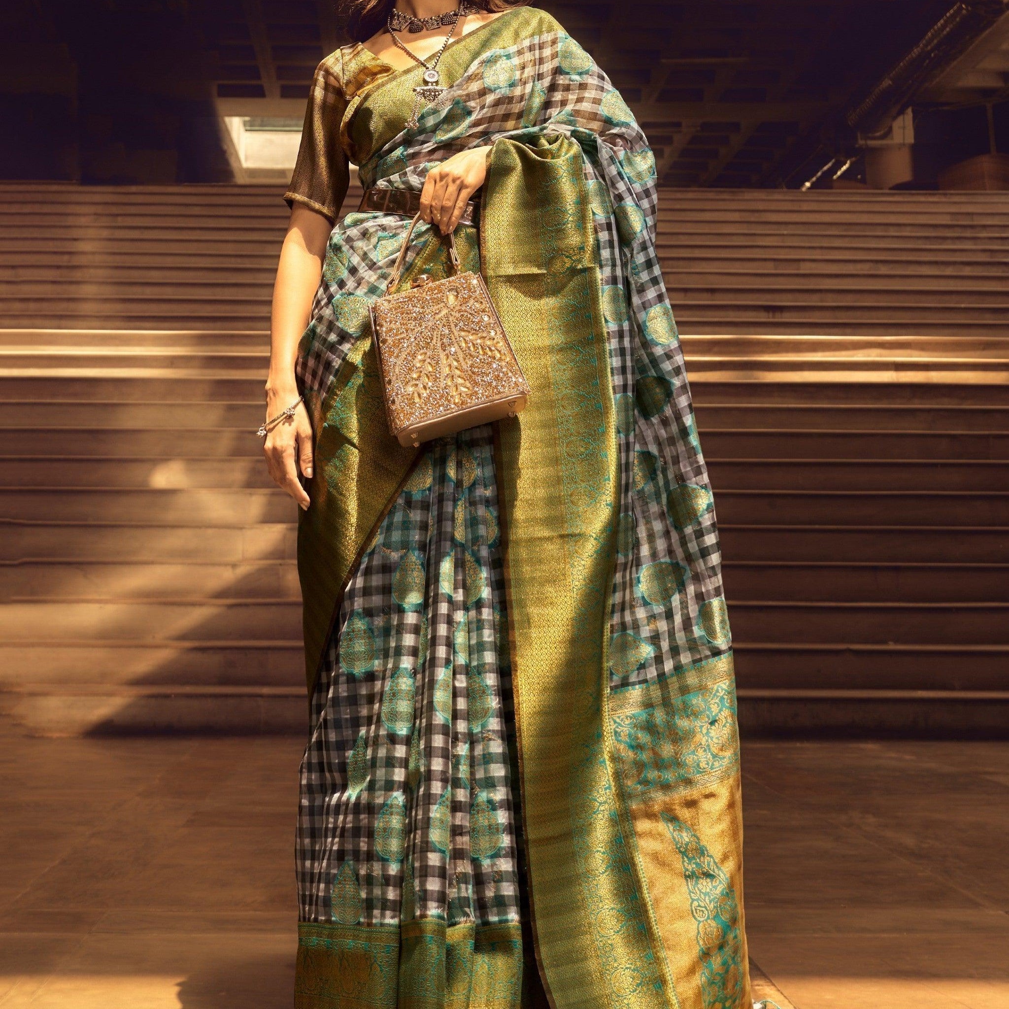 Lavish Green Handloom Weaving Organza Sangeet Wear Saree