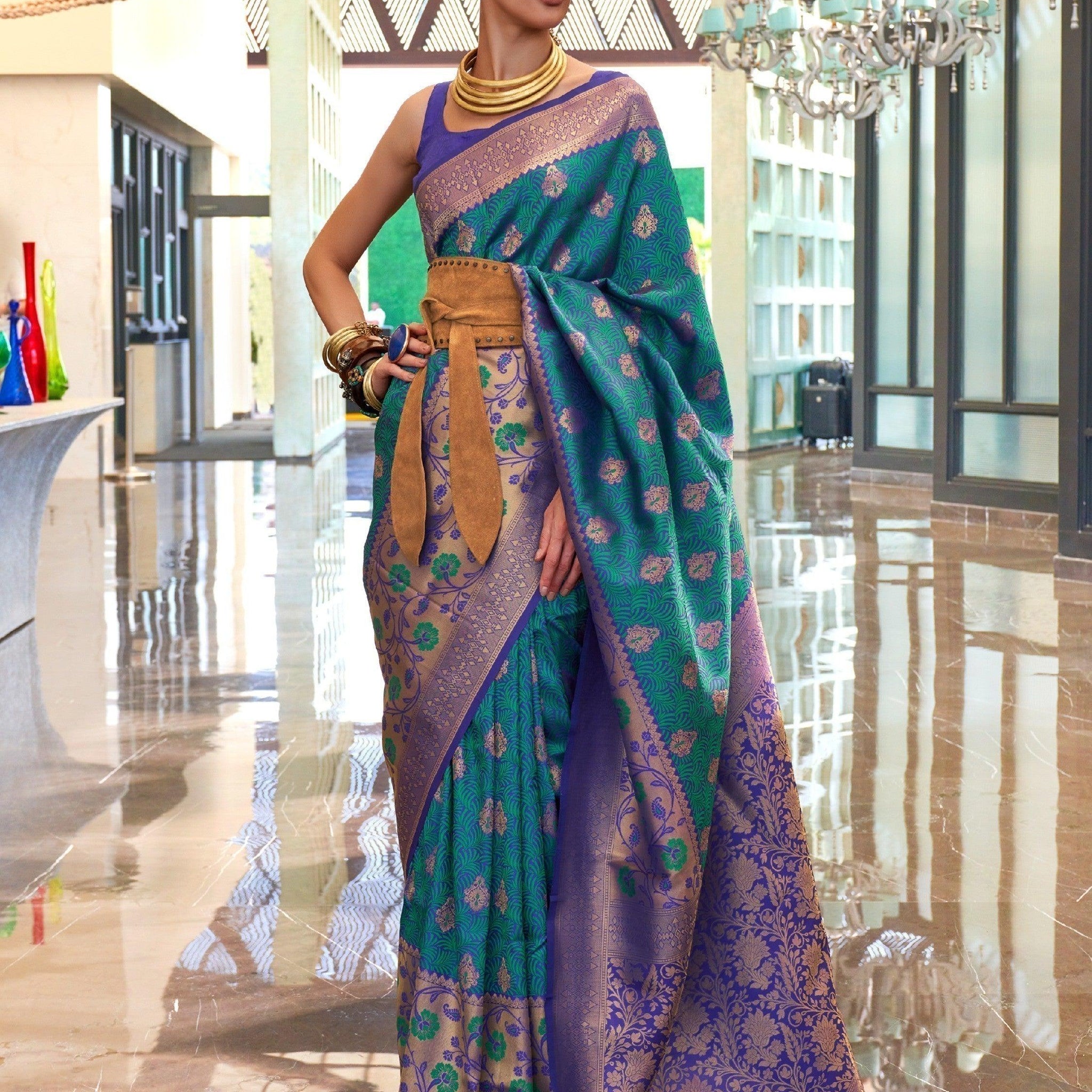 Gorgeous Green & Purple Handloom Weaving Silk Saree With Blouse