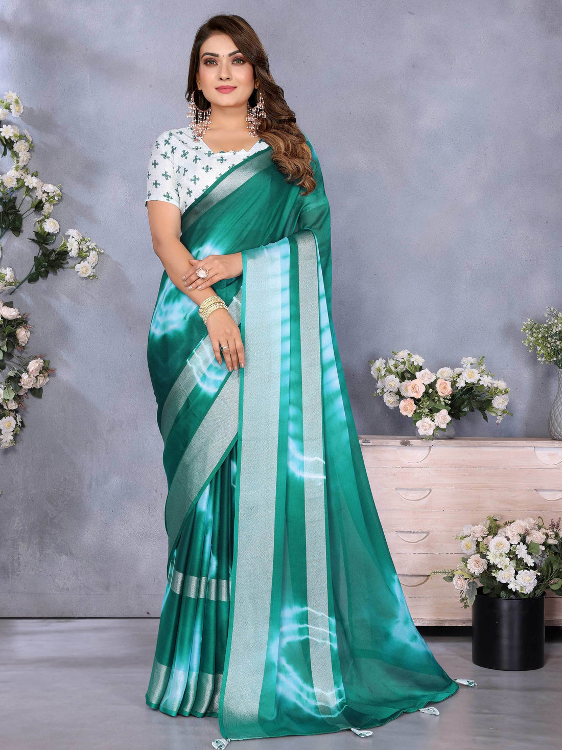 Splendid Green Shibori Print Chiffon Traditional Saree With Blouse - Zeel Clothing