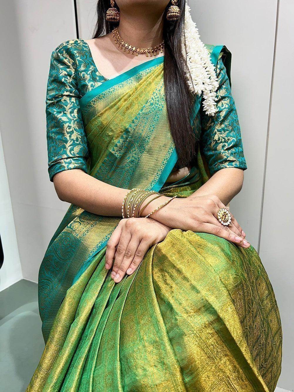 Stunning Green Zari Weaving Kanjivaram Traditional Saree With Blouse - Zeel Clothing