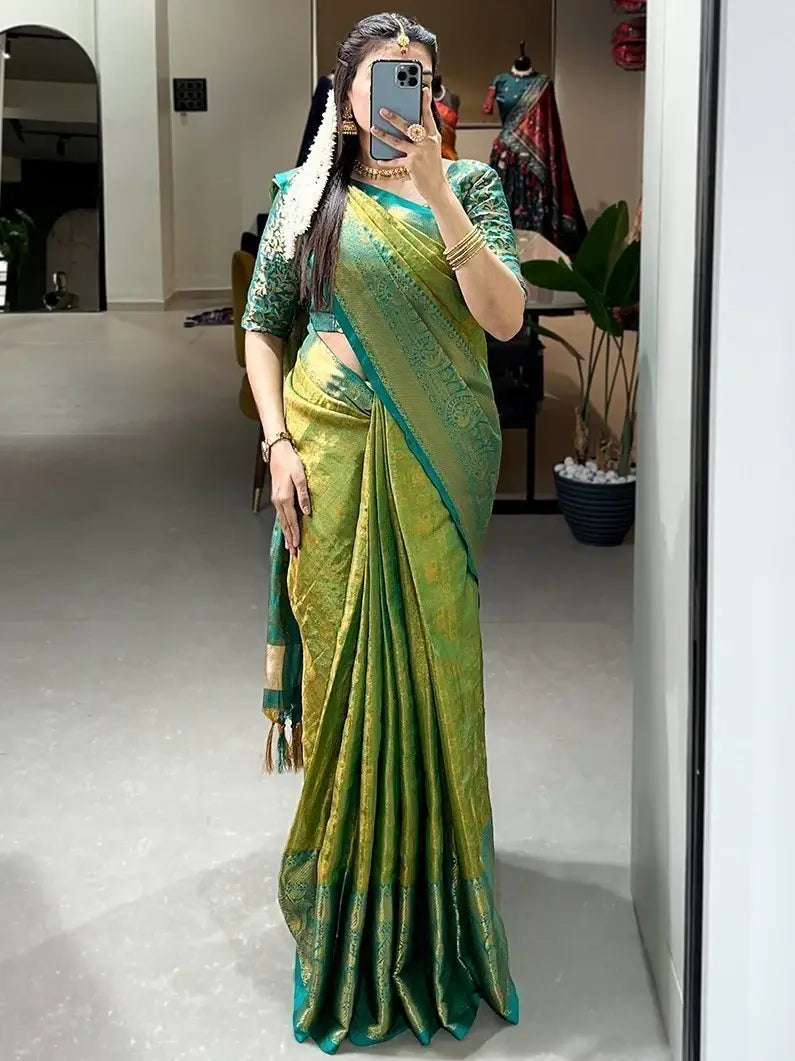 Stunning Green Zari Weaving Kanjivaram Traditional Saree With Blouse - Zeel Clothing