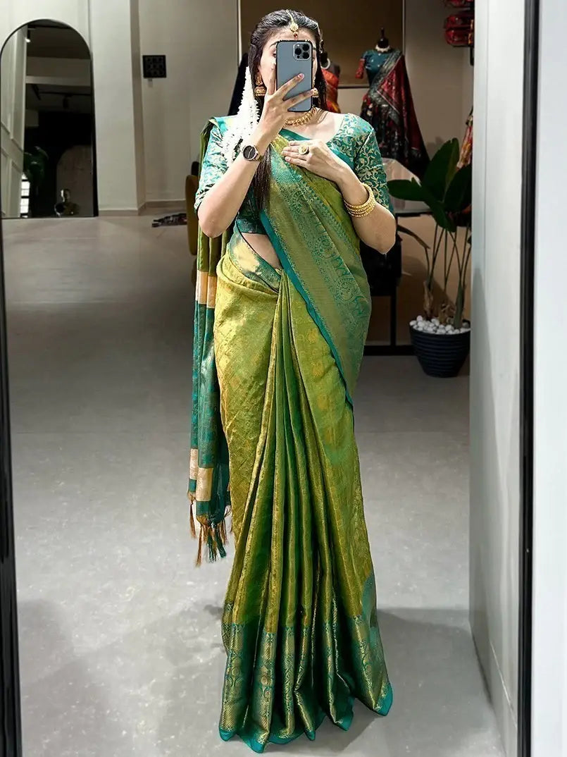 Stunning Green Zari Weaving Kanjivaram Traditional Saree With Blouse - Zeel Clothing