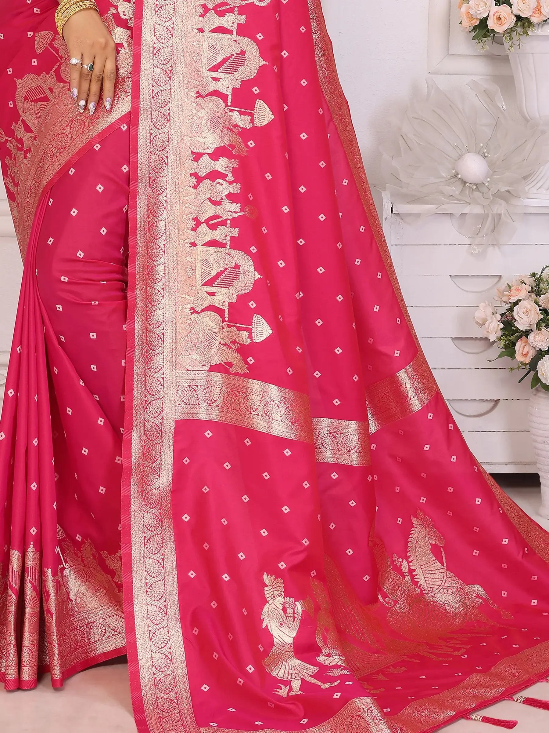Stunning Pink Zari Weaving Kochi Silk Evening Wear Saree With Blouse - Zeel Clothing