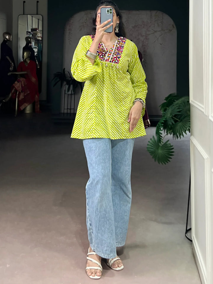 Superb Parrot Green Laheriya Printed Cotton Navratri Wear Top