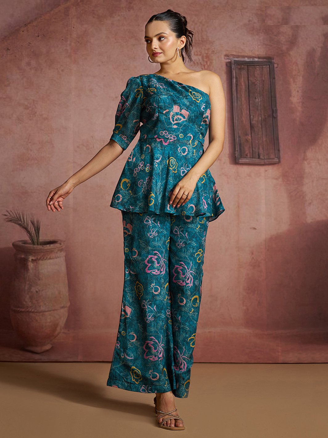 Superior Teal Blue Floral Printed Muslin Silk Cocktail Wear Peplum Co-Ord Set