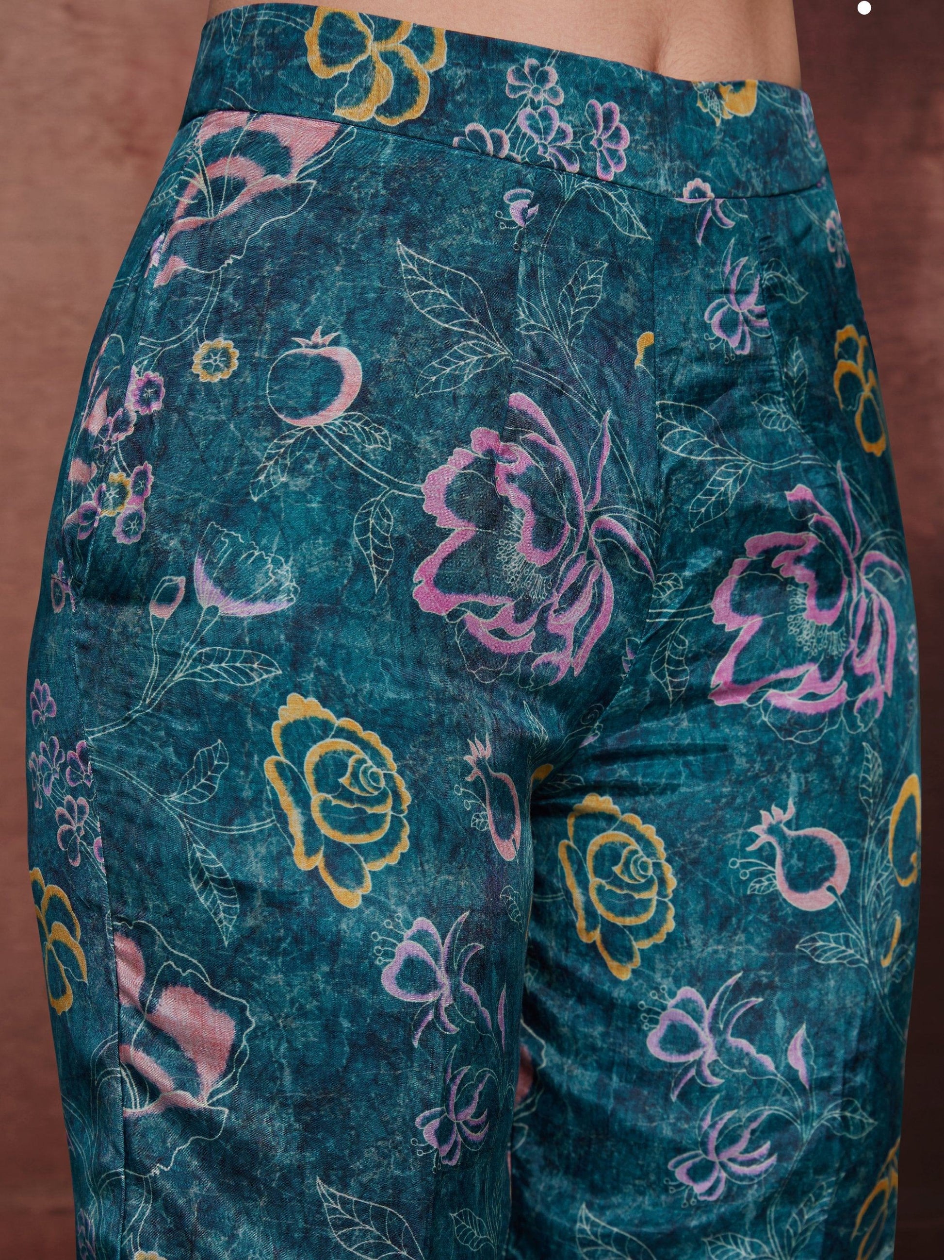 Superior Teal Blue Floral Printed Muslin Silk Cocktail Wear Peplum Co-Ord Set