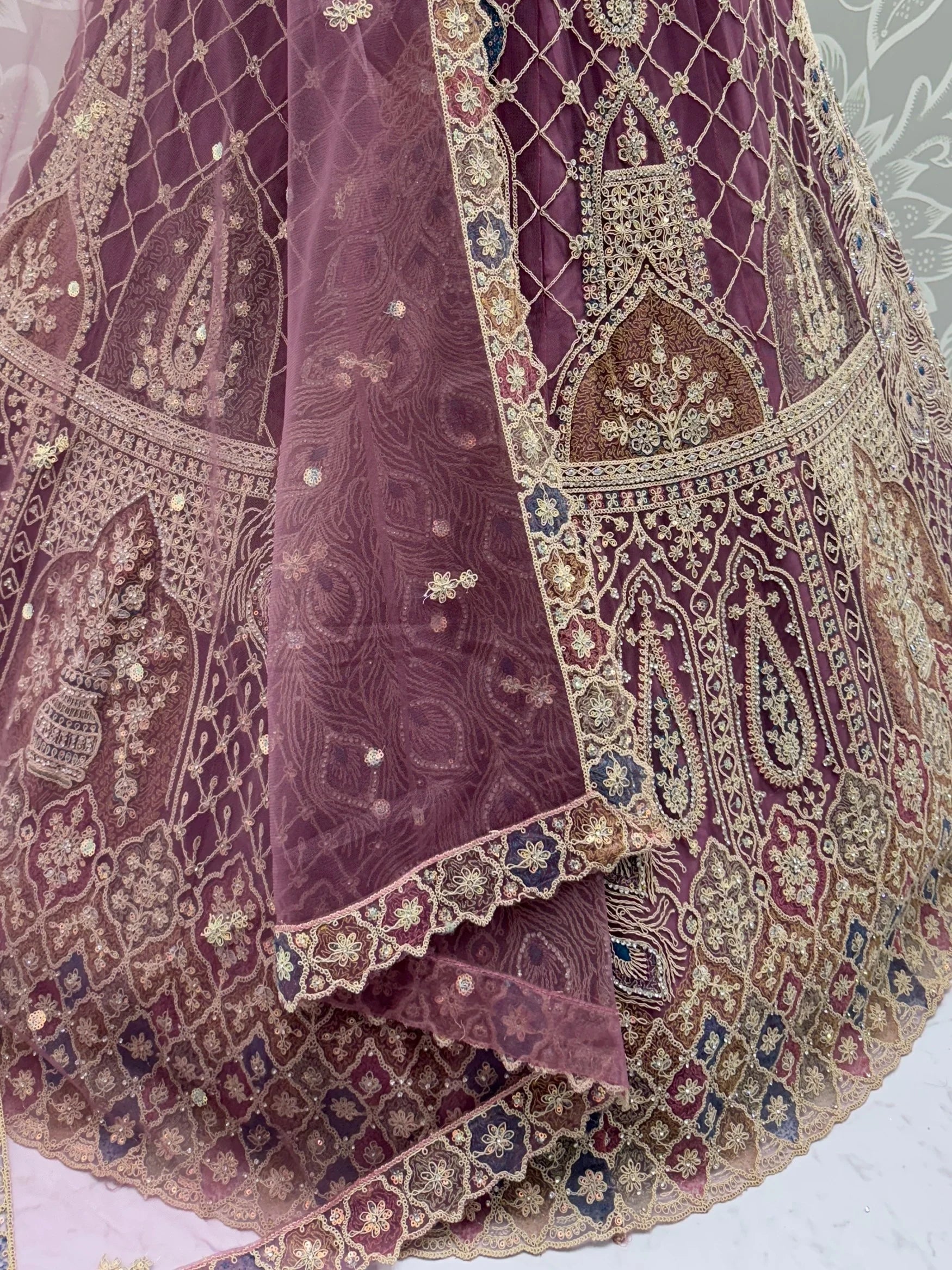 Sweet Mauve Dori Embroidery Net Engagement Wear Lehenga Choli