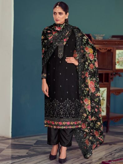 Attractive Black Embroidered Georgette Salwar Kameez With Dupatta