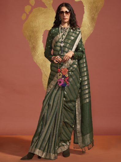 Stunning Green Handloom Weaving Viscose Saree With Blouse