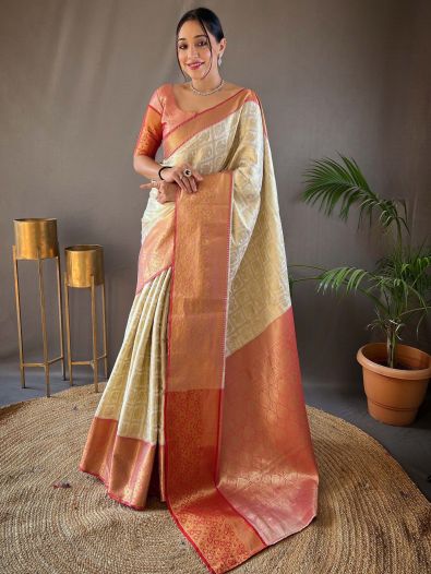 Stunning Off-White Zari Weaving Silk Traditional Saree With Blouse