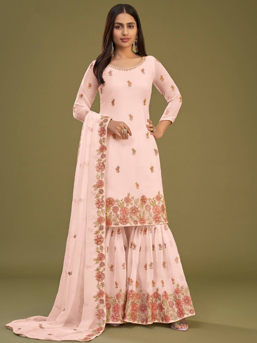 Latest Formal Wedding Bridal Sharara Designs 2024 Collection | Mehndi dress  for bride, Bridal dresses pakistan, Pakistani fancy dresses
