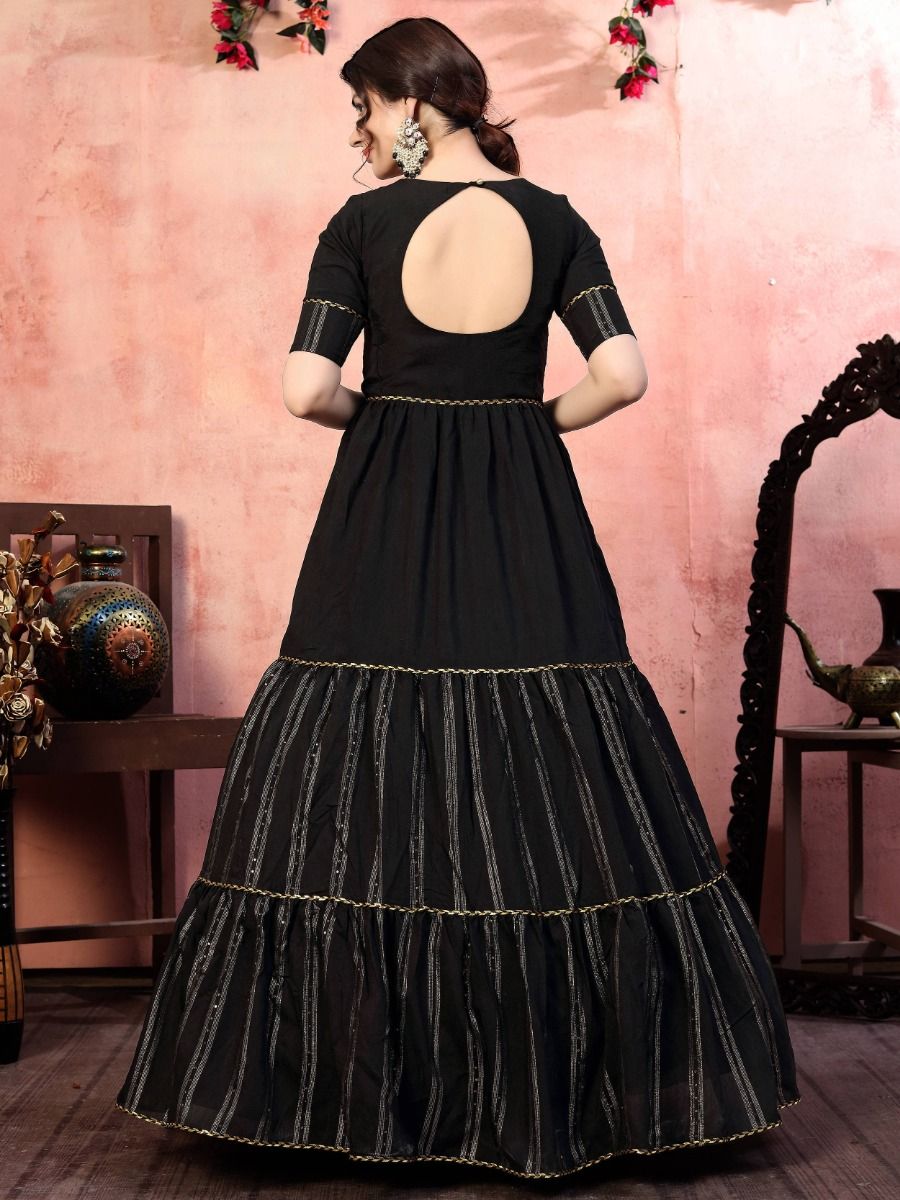 Gown : Black georgette plain heavy flair party wear gown