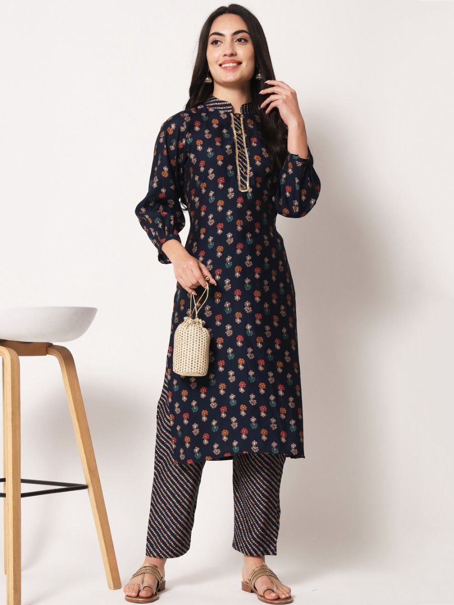 Buy Boutique Ever Black Color Cotton Straight Womens Kurti With  Piping/Casual Wear at Amazon.in