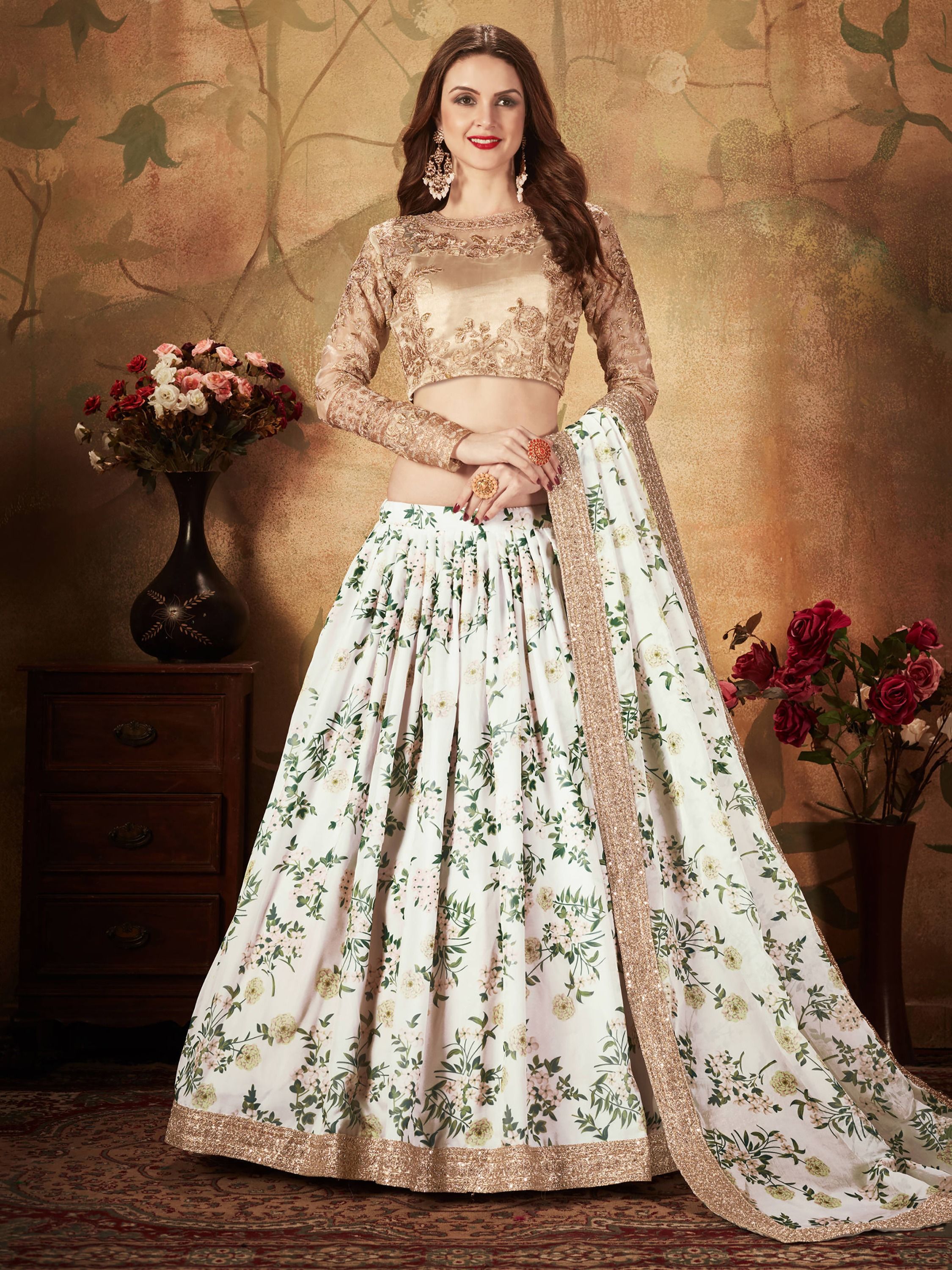 bangladeshi wedding sabyasachi | Pakistani bridal dresses, Pakistani dresses,  Pakistani bridal wear