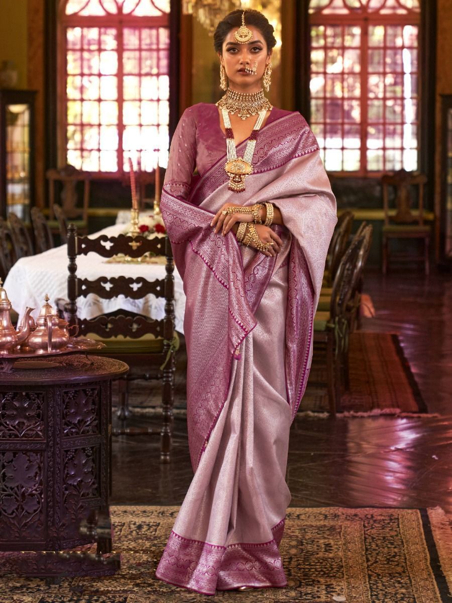 Tempting Purple Kanjivaram Silk Saree With Snappy Blouse Piece –  LajreeDesigner